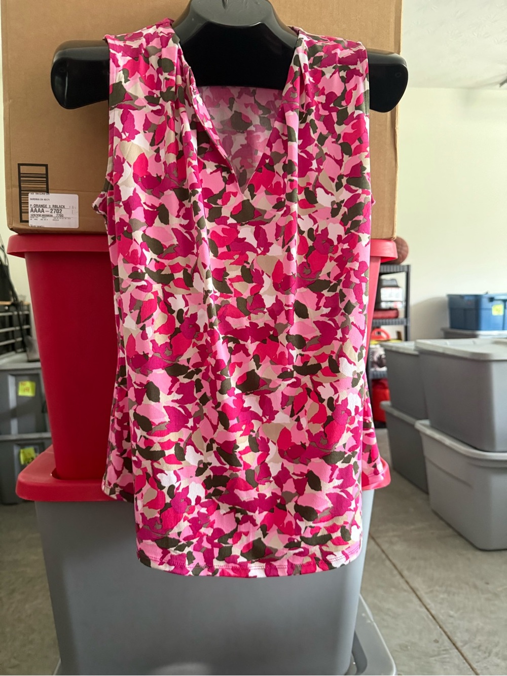 Women's Pink Floral Print Sleeveless Top p64